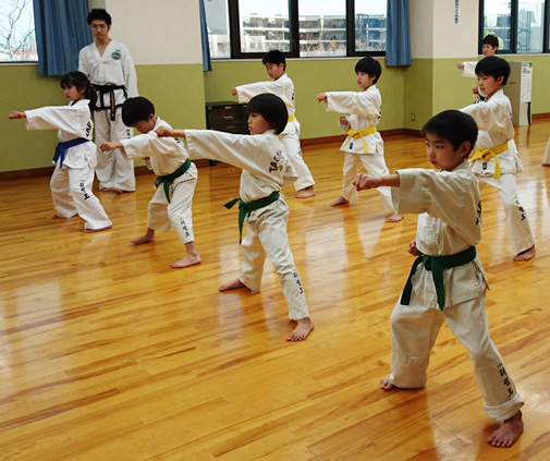 ITFテコンドー西宮北口道場　幼年部